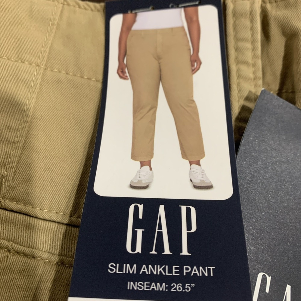 New With Tags Gap Women's Slim Ankle Pant Tan Beige Size 16